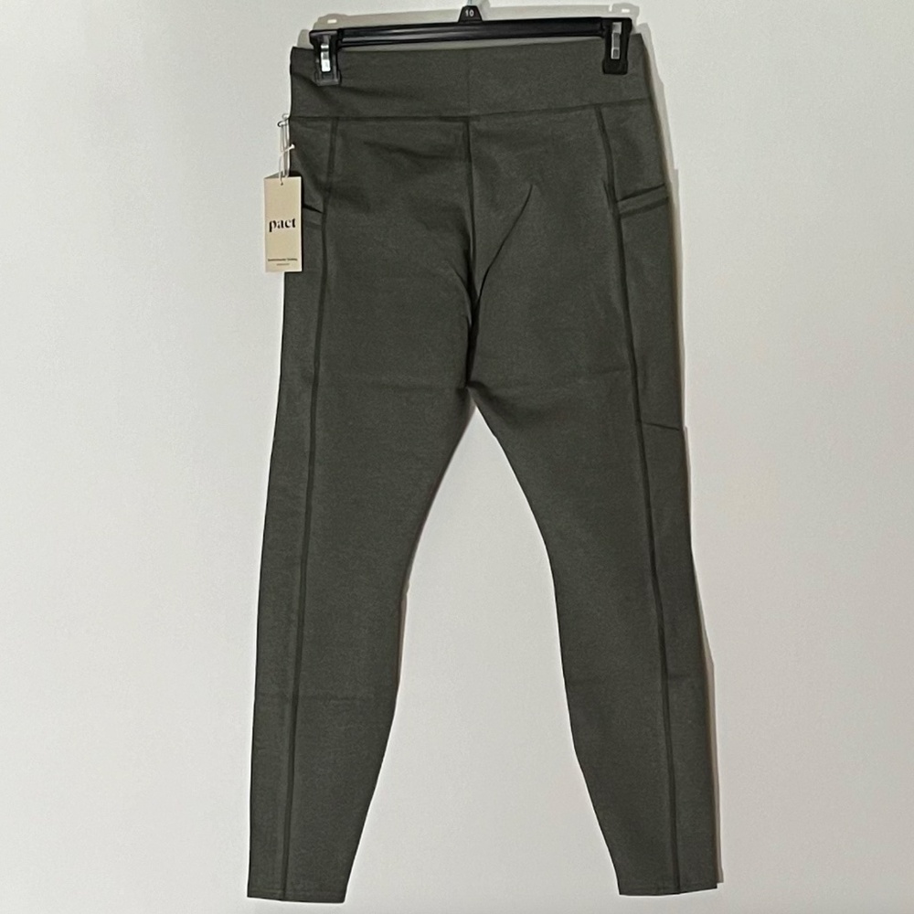 Pact Organic Pocket Legging - Picture 9 of 12